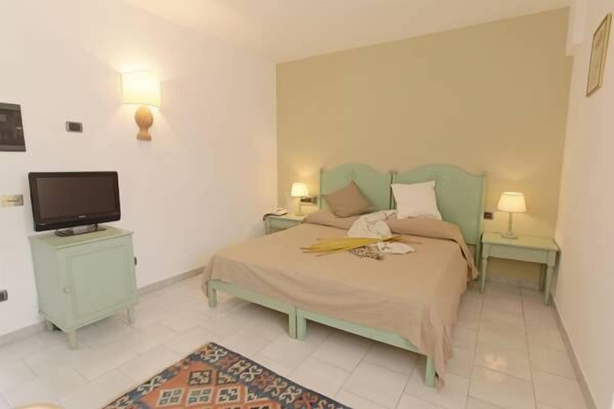 Hotel Puntamajata Realmonte Exteriér fotografie